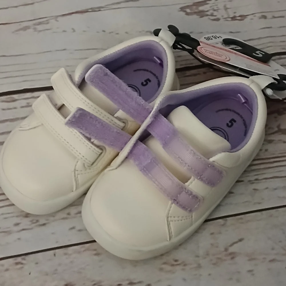 Wonder Nation infant adaptive shoes, sneakers ivory size 3